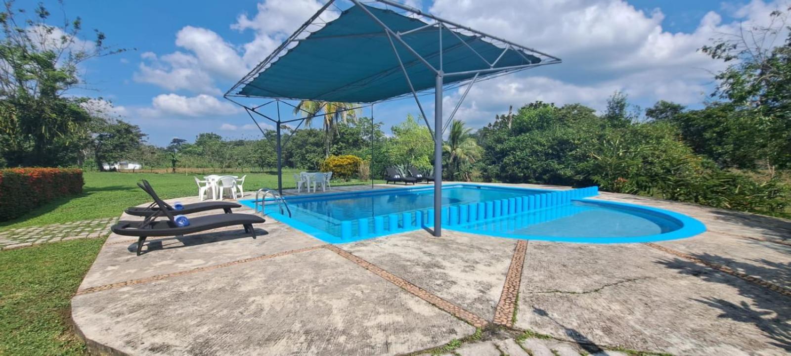 Hotel Los Leones Palenque Bagian luar foto