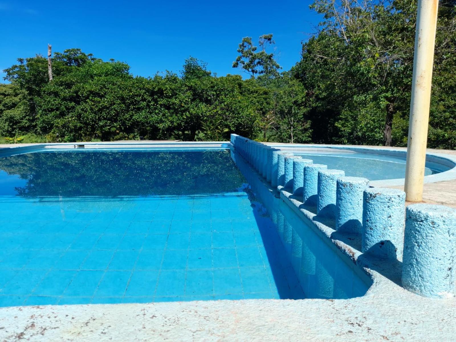 Hotel Los Leones Palenque Bagian luar foto